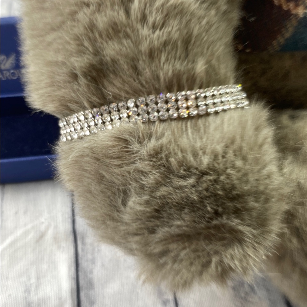 Swarovski Silver Tennis Bracelet with extender - Picture 4 of 7